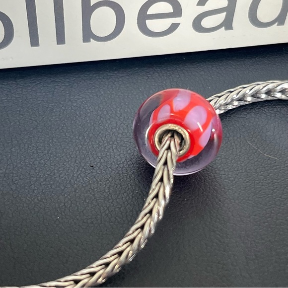 Trollbeads Retired Lilac Shadow - Picture 3 of 7